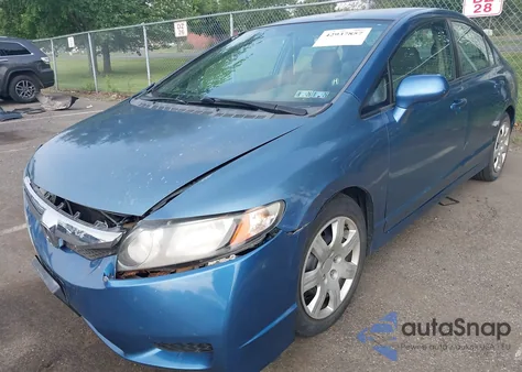2010 Honda Civic Lx z USA, uszkodzony, nr VIN 2HGFA1F53AH580701